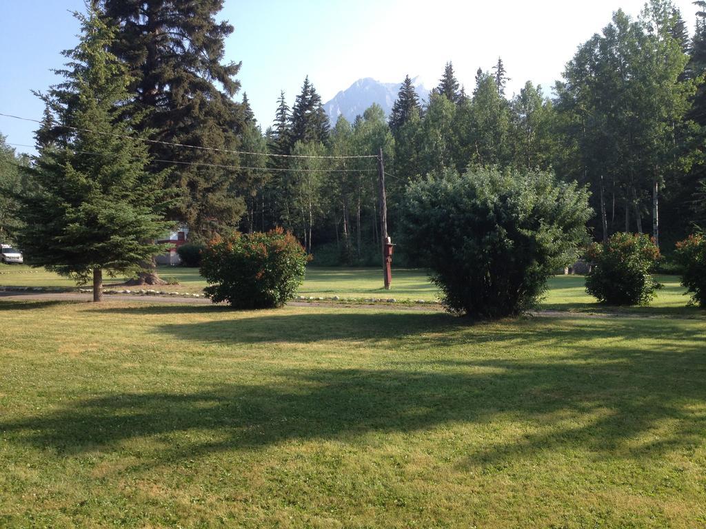 The Gateway Inn Canmore Buitenkant foto