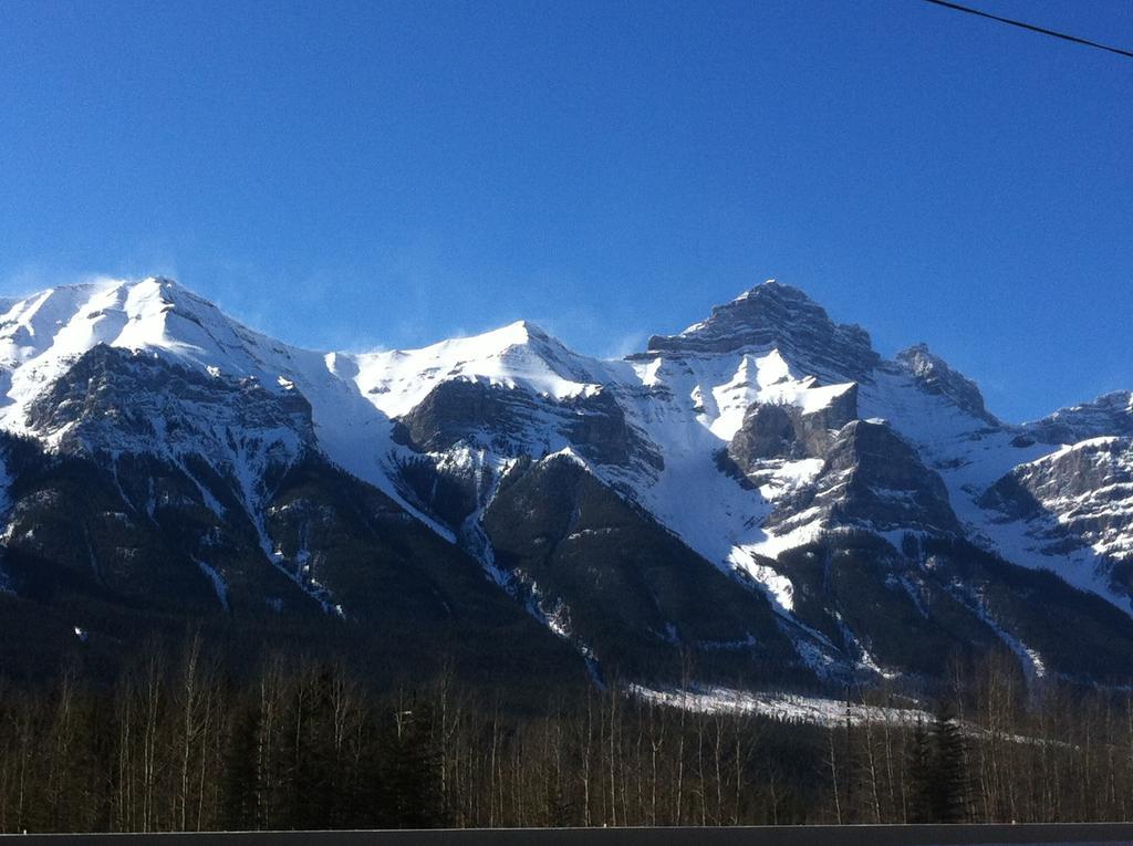 The Gateway Inn Canmore Buitenkant foto