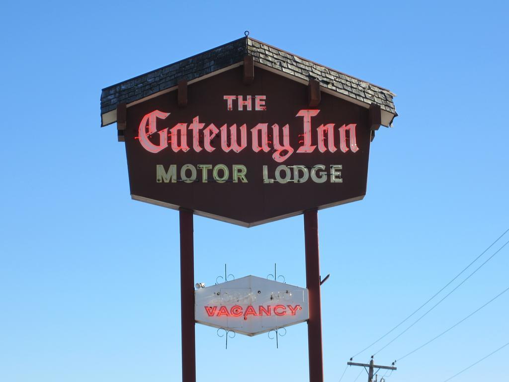 The Gateway Inn Canmore Buitenkant foto